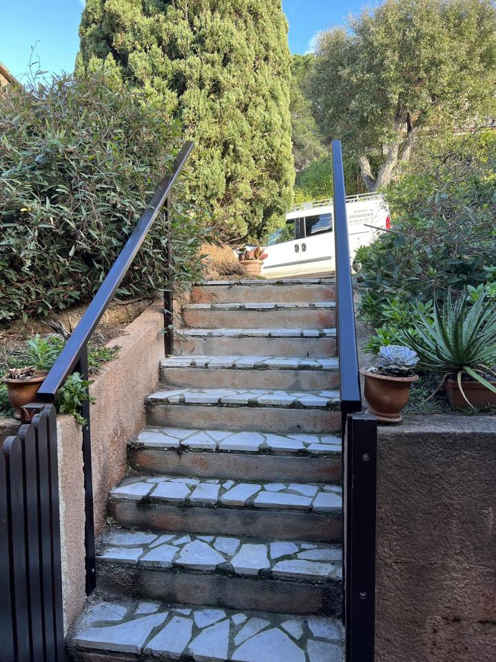 Meubles en bois sur mesure à Hyères